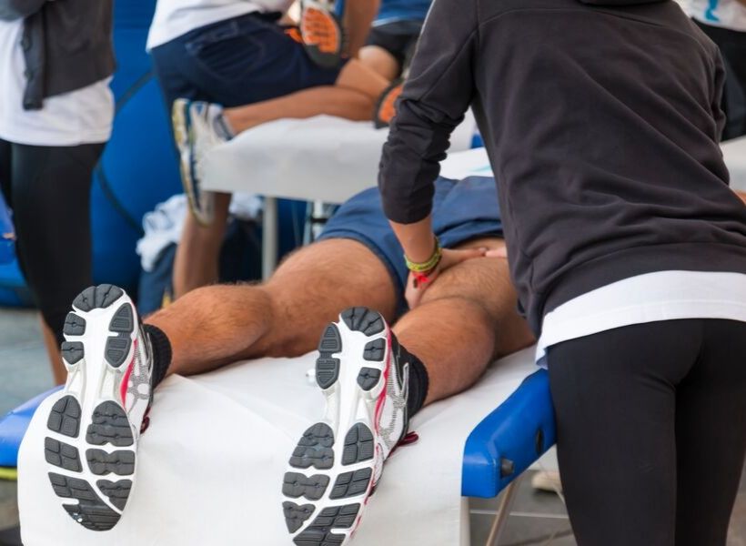 Pros and Cons of Sports Massage